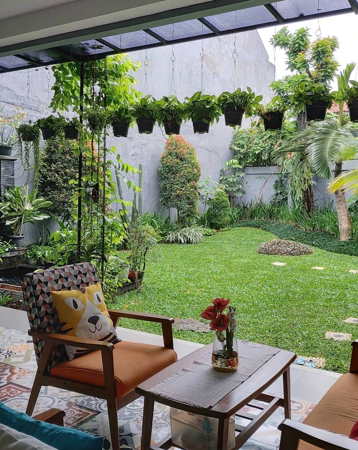 10+ Rekomendasi Tanaman untuk Taman Depan Rumah, Apa Saja?